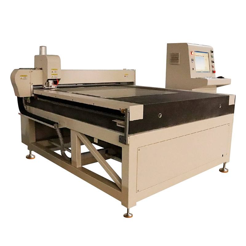 液晶玻璃糖心LOGO官网在线浏览要求精度多少？